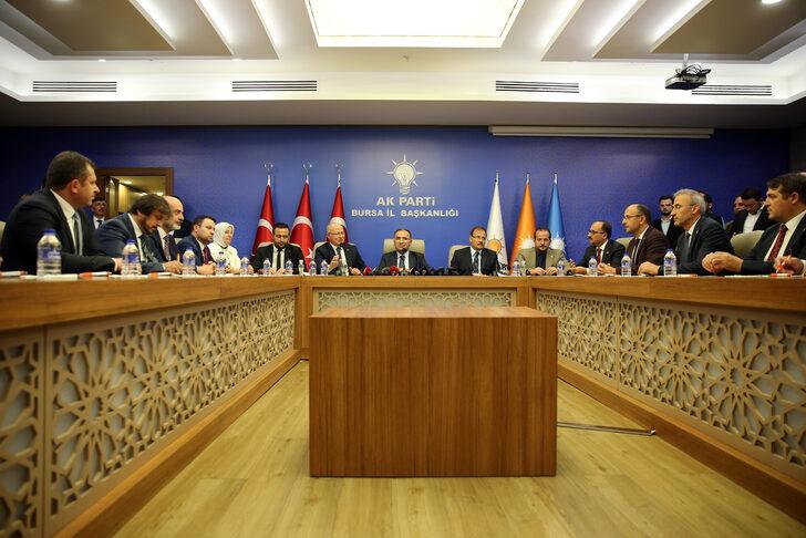 Adalet Bakanı Bozdağ, AK Parti Bursa İl Başkanlığı'nı ziyaret etti: (1) G3