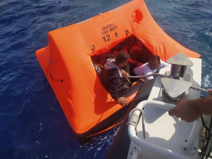 Muğla açıklarında 87 düzensiz göçmen kurtarıldı G2