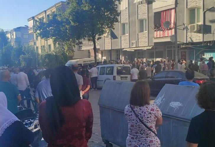 İzmir'de akılalmaz olay! 12 yaşındaki çocuk silahla oynarken kuzenini vurdu... Aileler sinir krizi geçirdi