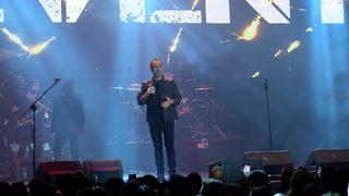 Haluk Levent, öldürülen müzisyen Onur Şener'in kızı için sahne aldı: Bu konserin bir anlamı var