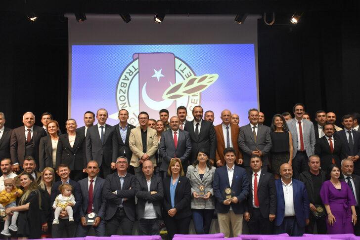 Trabzon'da "2021 Yılı Başarılı Gazeteciler Yarışması" ödül töreni düzenlendi G3