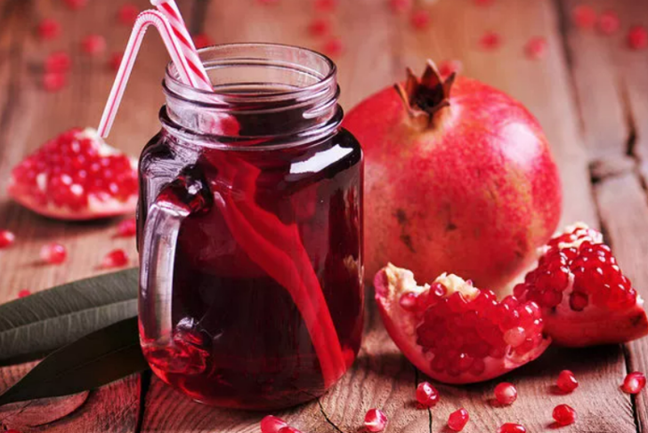 İbn-i Sina 1000 yıl önce önerdi: Nar suyunun faydalarını duyunca çok şaşıracaksınız! Nar şurubu her derde deva oluyor  G3