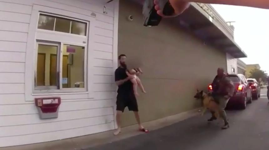 Kaçırdığı bebeğini canlı siper olarak kullandı! Polisler bile inanamadı