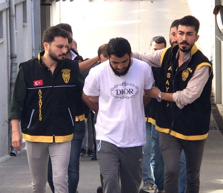 Adana'da bıçaklı kavgada 1 kişi öldü, 2 kişi yaralandı G2