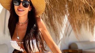 Merve Boluğur'un düğününde olay olmuştu! Selin Ciğerci'nin yeni sevgilisiyle pozları ortaya çıktı