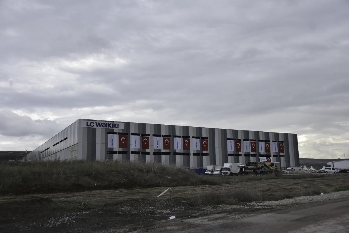 LC Waikiki Yalova Lojistik Merkezi a&ccedil;ıldı