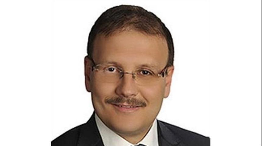Hakan Çavuşoğlu kimdir? Hakan Çavuşoğlu yeni kabinede Başbakan yardımcısı oldu!