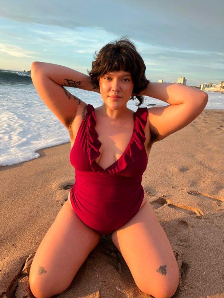 Güzelliğin kalıplarını baştan yazdı! “Yıllardır tıraş olmuyorum ve deodorant kullanmıyorum” G1