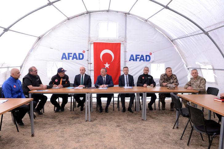 Ardahan'da depremzedeler için konteyner kurulumu başladı G5