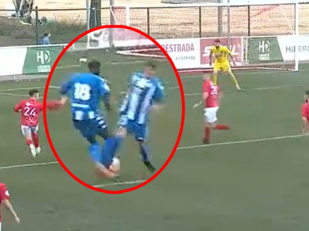 'G&ouml;z g&ouml;re g&ouml;re şike!' B&ouml;yle skandal g&ouml;r&uuml;lmedi! Futbol tarihine ge&ccedil;ecek penaltı kararına hakem dışında kimse anlam veremedi...