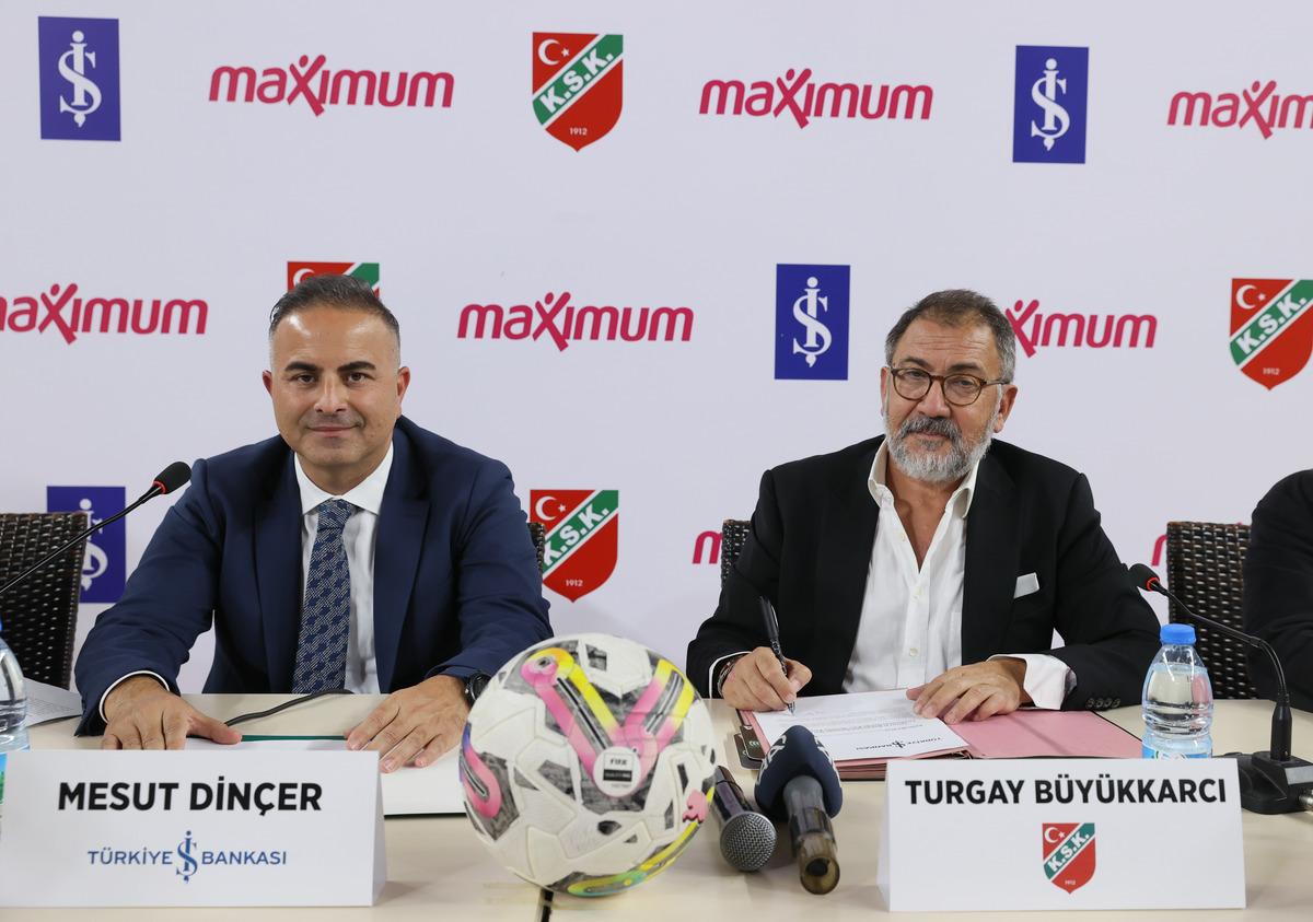 "Maximum Karşıyaka Kart"ın tanıtımı yapıldı