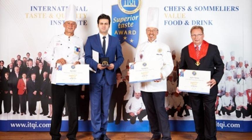  Tavuk Dünyası’na 3 yıldızlı ödül