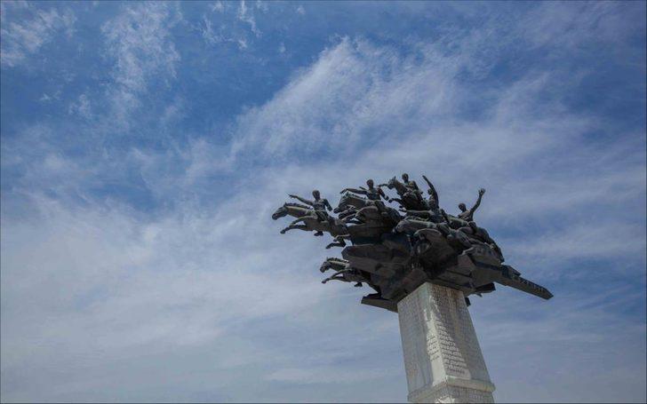 "İzmir'in 100'ü" adlı fotoğraf sergisi Folkart Gallery'de açılacak G3