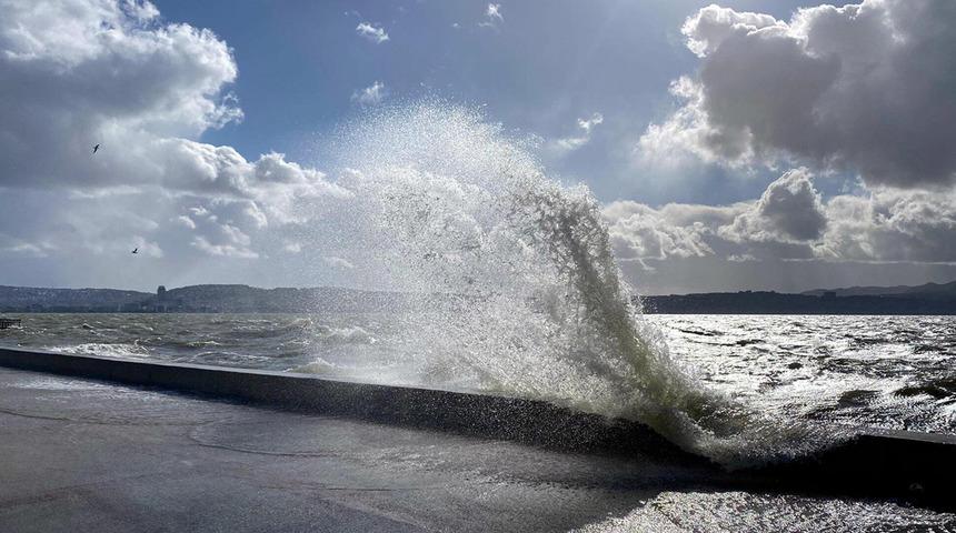 Meteoroloji uyardı! Ege Denizi'nde etkili olacak