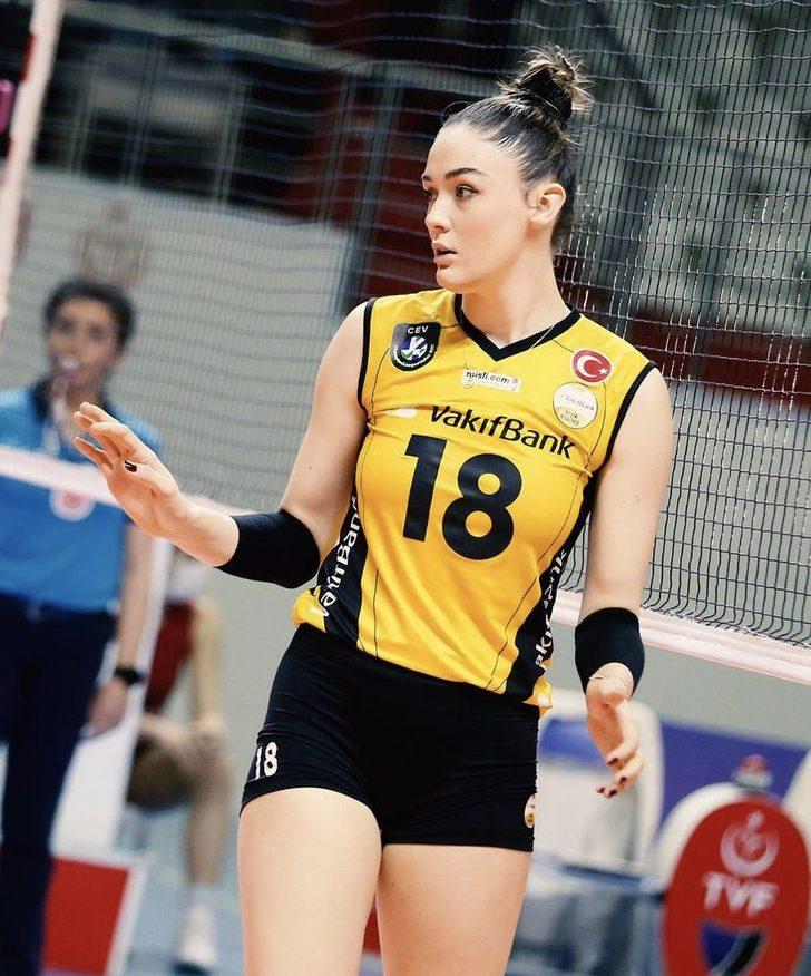 Ne yaptın Zehra! Futbolculara meydan okudu... "Kerem'den daha iyi" G2