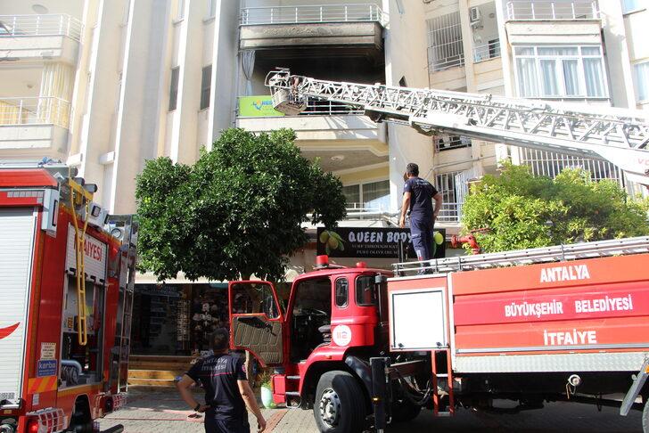 Alanya'da apartman dairesinde çıkan yangın söndürüldü G3