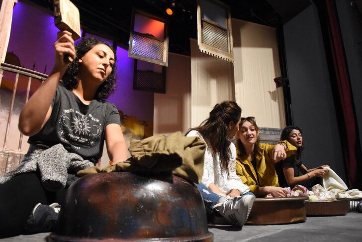 EDT "Aşkımız Aksaray’ın En Büyük Yangını" oyunuyla perde açacak G1