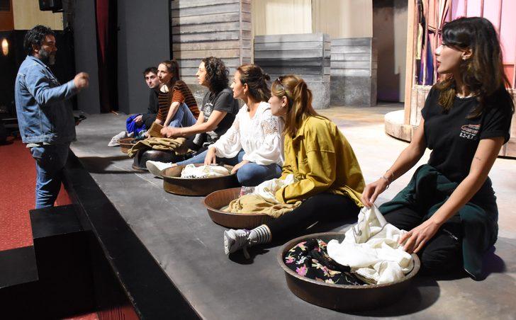 EDT "Aşkımız Aksaray’ın En Büyük Yangını" oyunuyla perde açacak G3