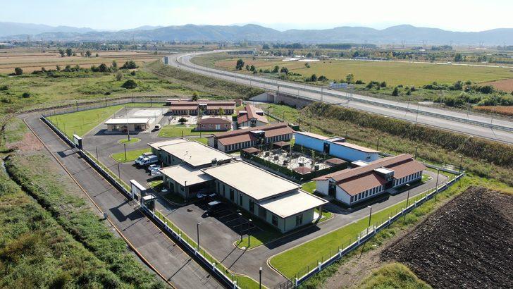 Sakarya'da sahipsiz hayvanlar için kurulan bakımevi ve rehabilitasyon merkezi tanıtıldı G3