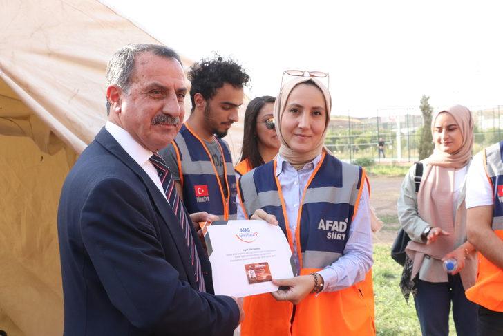 Siirt'te AFAD ekipleri deprem ve yangın tatbikatı gerçekleştirdi G4