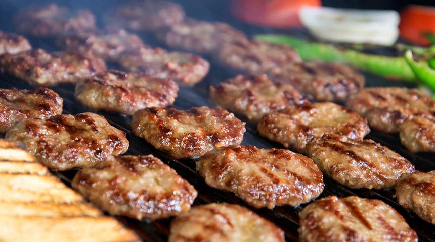 MasterChef maç köftesi nasıl yapılır? Kokusu acıktıran maç köftesi (Tükürük köftesi) tarifi!