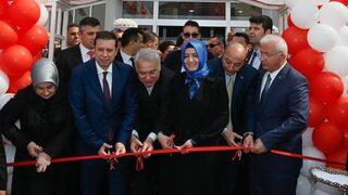 Aile Bakanı, 3 yıldır açık olan huzurevini tekrar açtı