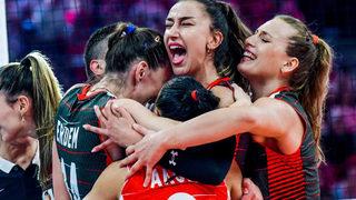 Türkiye Almanya'yı 3-0 mağlup etti! Filenin Sultanları galibiyetle başladı