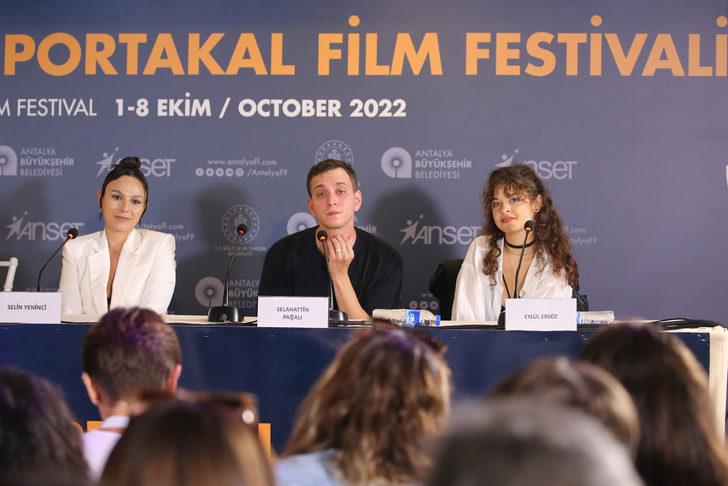 59. Antalya Altın Portakal Film Festivali'nde "Kurak Günler" filmi izleyiciyle buluştu G3