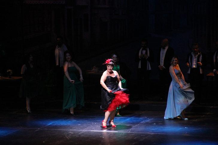 Antalya DOB'da dünyaca ünlü operetlerden seçkiler seslendirildi G4