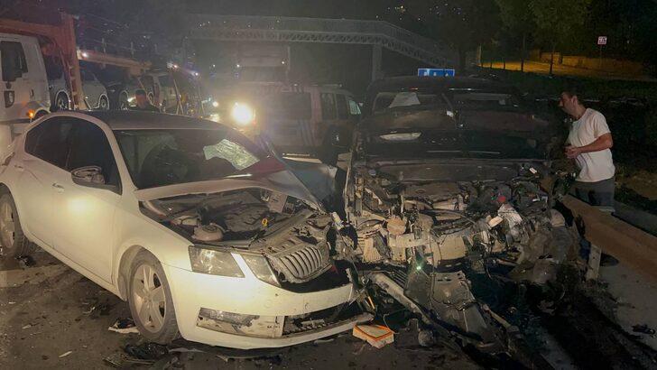 Kocaeli'de 3 aracın karıştığı trafik kazasında 3 kişi yaralandı G1