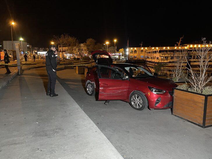 Kadıköy'de polisten kaçmaya çalışan 4 zanlı yakalandı G2