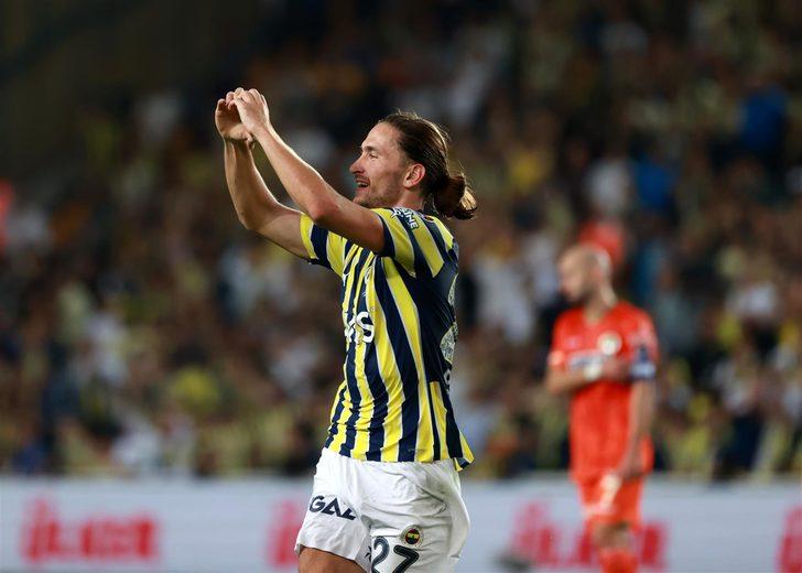 2. Lig'den Fenerbahçe'ye gelmişti, şimdi ise dünya devine imzayı atıyor! Miguel Crespo, Atletico Madrid yolunda... G4