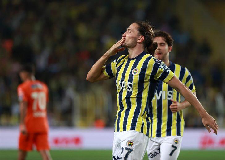 Son dakika: Fenerbahçelilerin sevgilisi ocak ayında dünya devine gidebilir! Miguel Crespo'ya yapılan teklif ortaya çıktı... G3