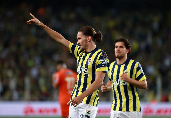 Son dakika: Fenerbahçelilerin sevgilisi ocak ayında dünya devine gidebilir! Miguel Crespo'ya yapılan teklif ortaya çıktı... G4