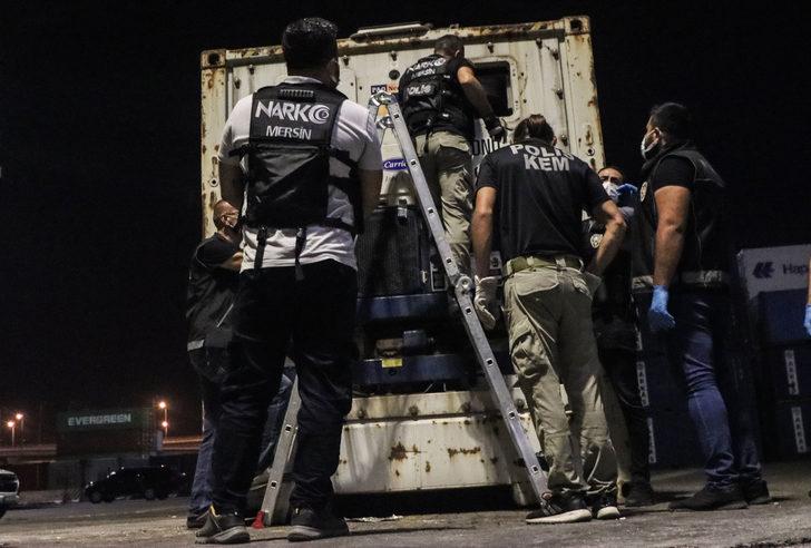 Mersin Uluslararası Limanı'nda 48 kilo 800 gram kokain ele geçirildi G3