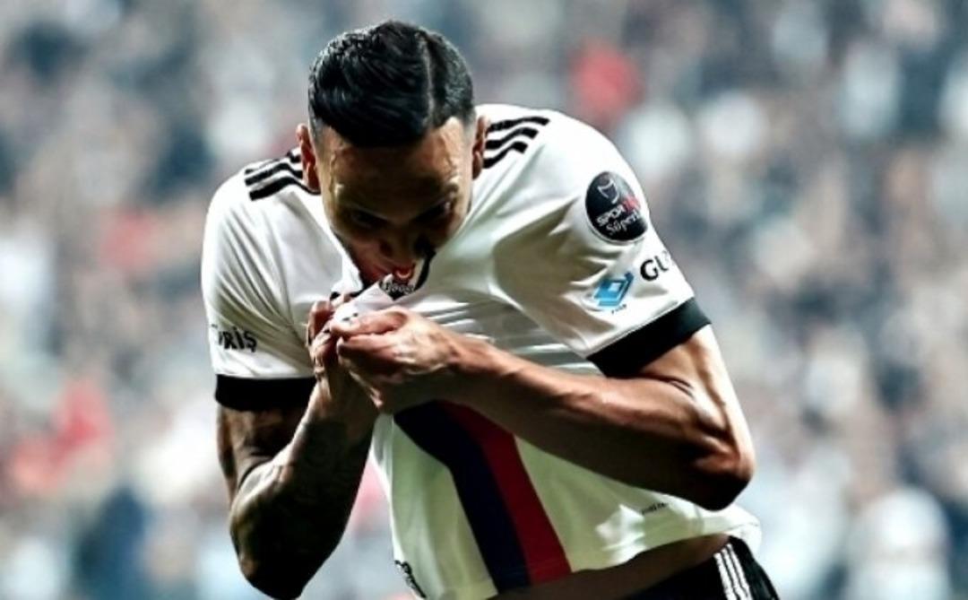 'G&uuml;vende hissetmiyorum' demişti! Beşiktaşlı Josef de Souza'nın yeni adresi belli oldu...
