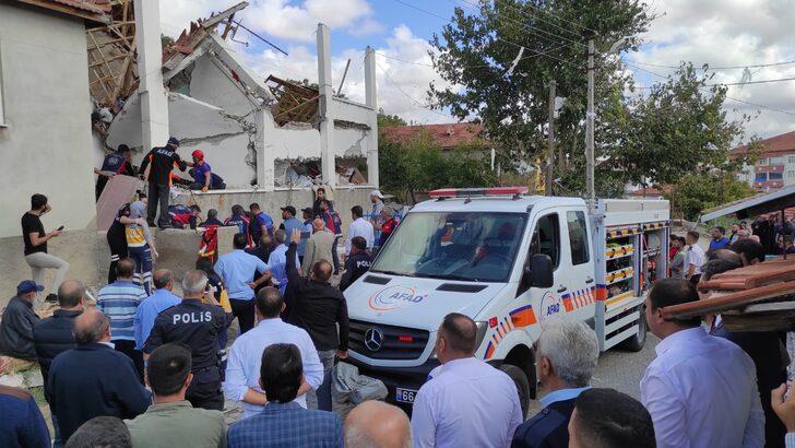 GÜNCELLEME 2 - Yozgat'ta doğal gaz patlaması sonucu 2 katlı ev çöktü G1
