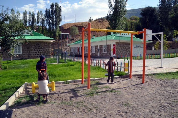 Muş'ta kullanılmayan okullar " Köy Yaşam Merkezi"ne dönüştürülüyor G5