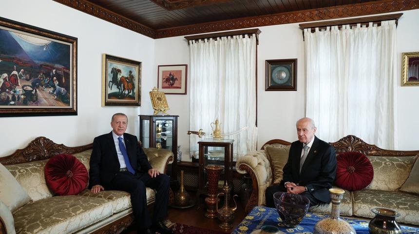 Son dakika: Erdoğan ile Bahçeli'den kritik görüşme! Anayasa teklifinin hemen ardından...