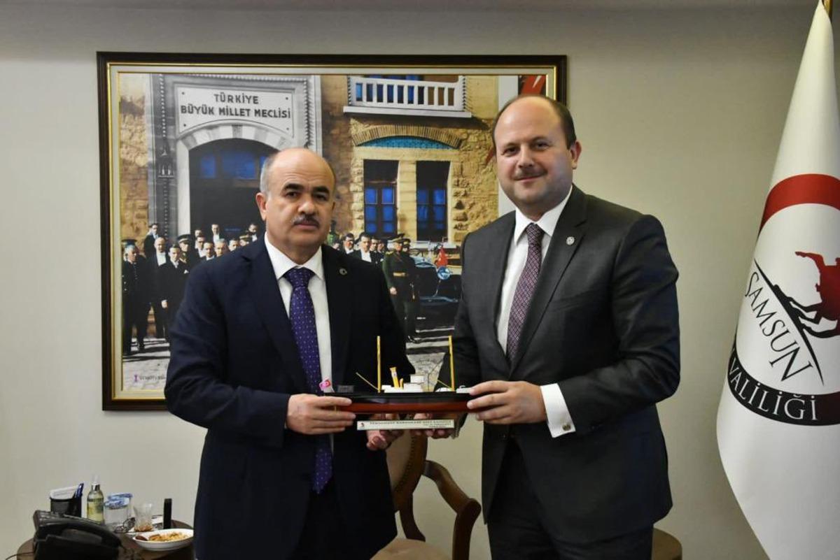 Ziraat Katılım Genel M&uuml;d&uuml;r&uuml; &Ouml;zdemir, Samsun'da temaslarda bulundu