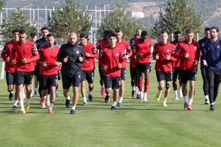 Sivasspor, Ballkani maçının hazırlıklarını tamamladı G1