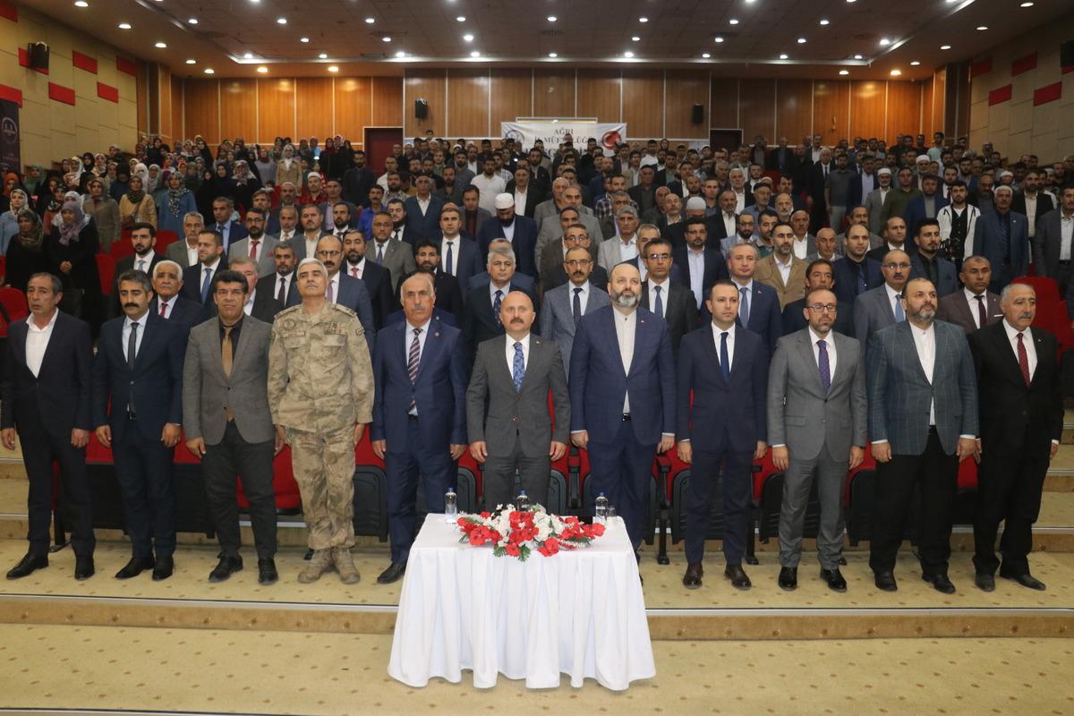 TDV 2. Başkanı A&ccedil;ık, Ayasofya'nın mıknatıs gibi cemaat &ccedil;ektiğini ifade etti