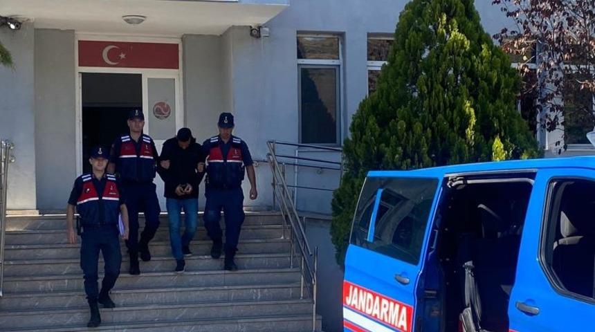 Kırıkkale'de iş yerinden hırsızlık yaptığı iddia edilen zanlı tutuklandı