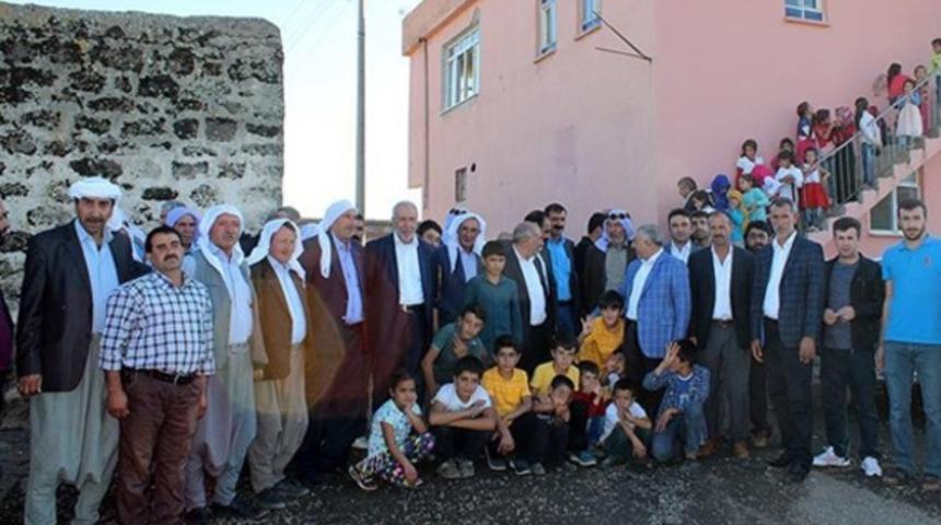 "İngilizlerin K&uuml;rt aşiretlerin bor&ccedil;larını &ouml;dediği" iddiaları
