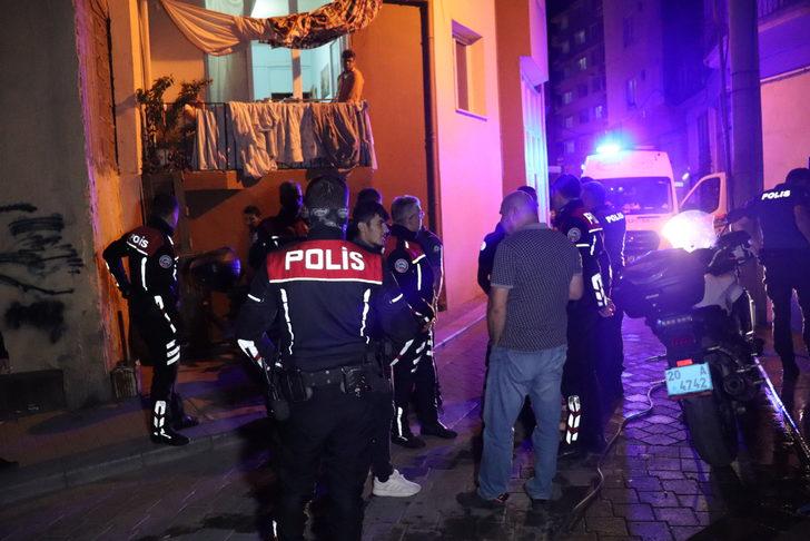 Denizli'de bıçaklı kavgada 4 kişi yaralandı G3