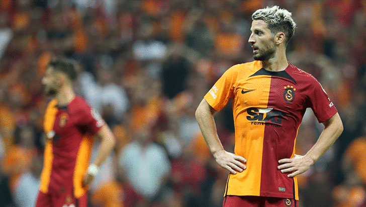 Taraftarın sinirlerini hoplattı! Ne yaptın Mertens... G2