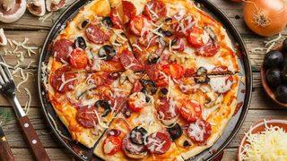 Daha kolayını bulamazsınız: Lavaştan pizza tarifi! Pratik pizza nasıl yapılır?
