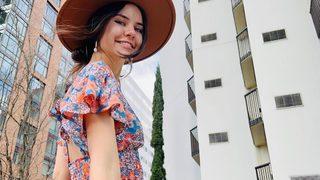 Kabinde kalan kıyafetleri topluyordu! Dokunduğunu fark ettiği şey karşısında şoke oldu