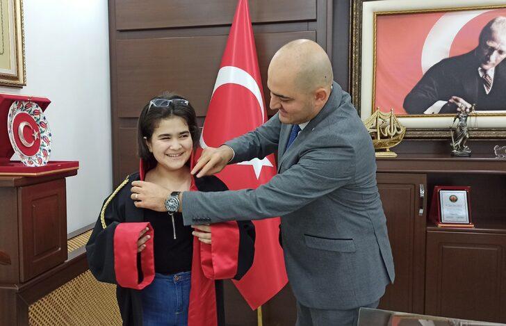 Osmaniye Başsavcısı Arısoy, başsavcı olmak isteyen şehit kızına mesleği anlattı G4