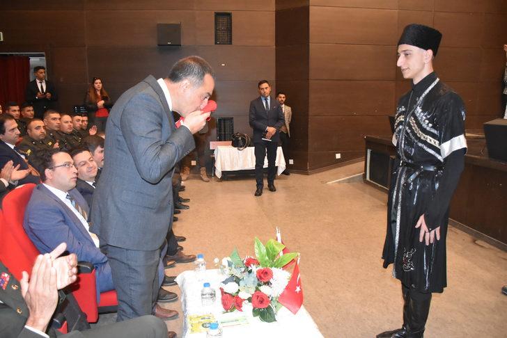 Gazi Mustafa Kemal Atatürk'ün Kars'a gelişinin 98'inci yıl dönümü kutlandı G3